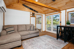Cottage with Lakeview Suite
